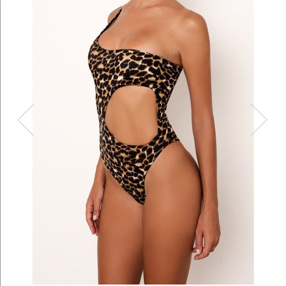 Sommer swum once piece - Picture 2 of 4